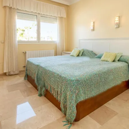Holiday home Cozy Home In Riviera Del Sol With Kitchen