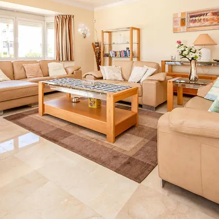 Cozy Home In Riviera Del Sol With Kitchen