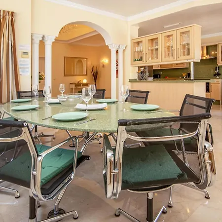 Cozy Home In Riviera Del Sol With Kitchen La Cala De Mijas